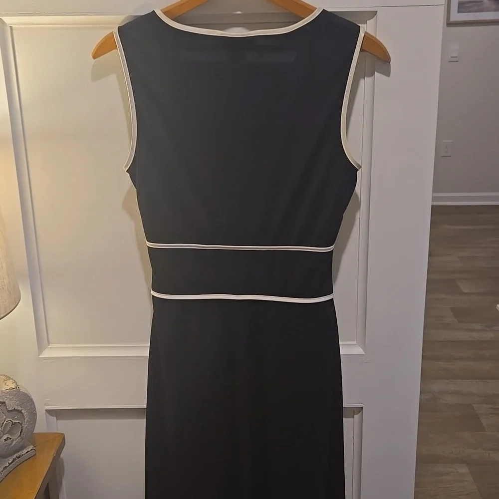 Express Black Midi Dress with Cream Accents - Picture 10 of 12